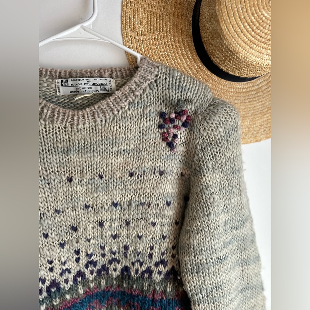 True Vintage 70’s Handmade Wool Sweater Multicolor Knit and Embroidered details - Picture 5 of 9